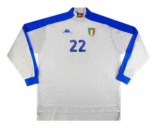Italy 1999 GK 1 Kit